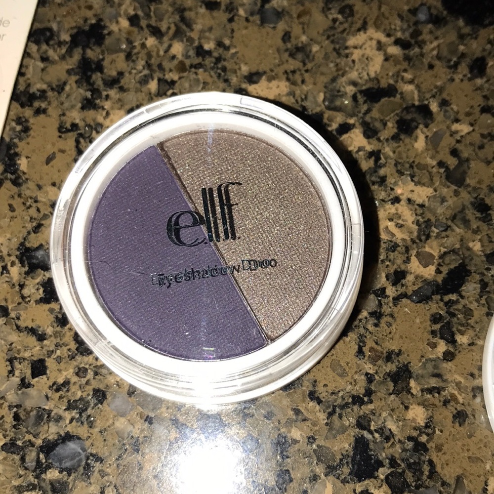 Makeup bundle - Picture 3 of 8